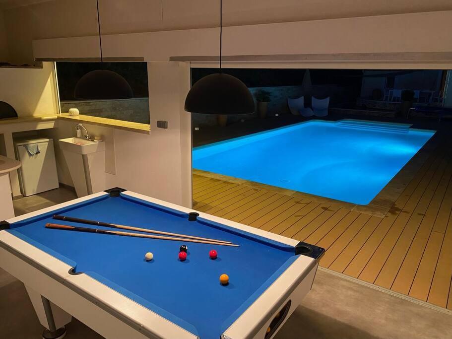 Holiday home Maison Avec Piscine Pour 2 Personnes A *