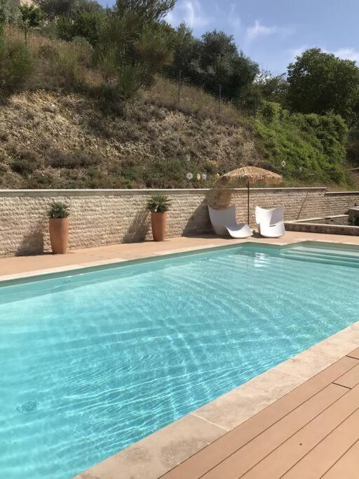Maison Avec Piscine Pour 2 Personnes A Holiday home