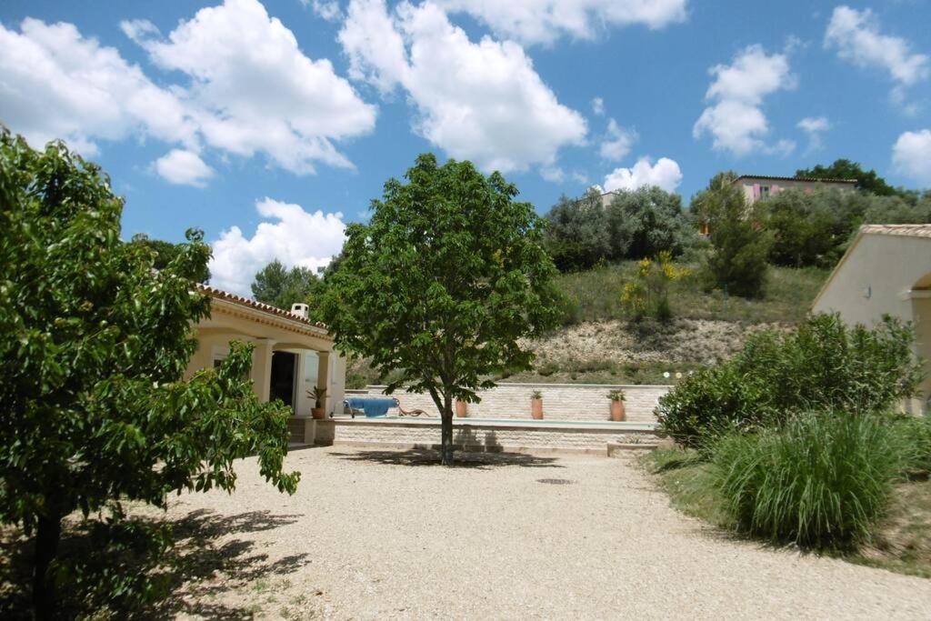 Maison Avec Piscine Pour 2 Personnes A *